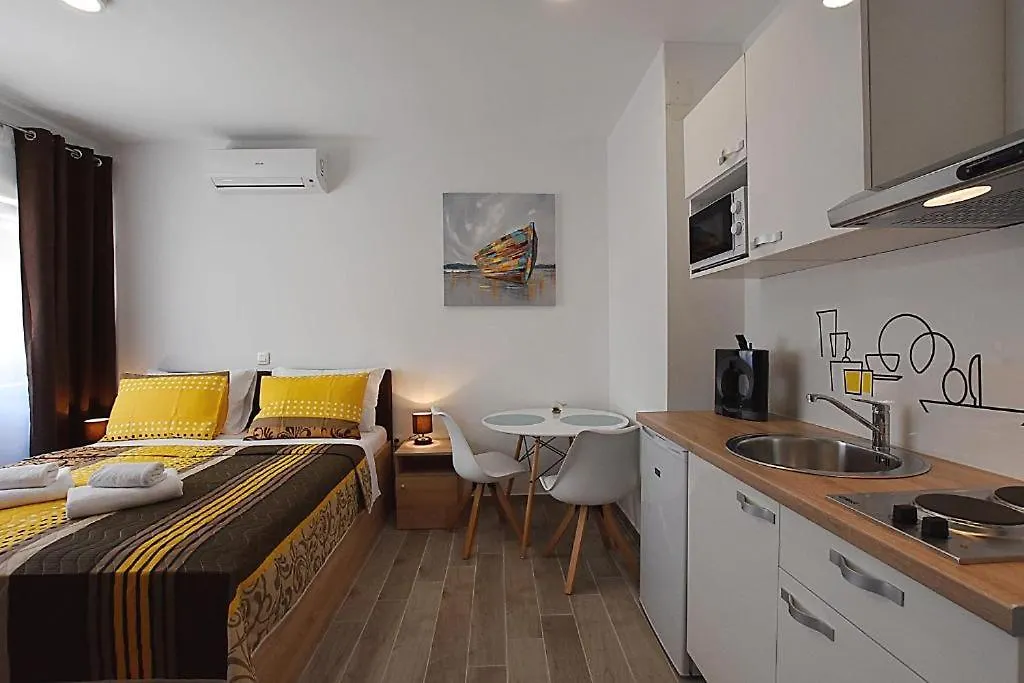 Apartamento Roko & Borna Free Public Parking Zadar Croacia